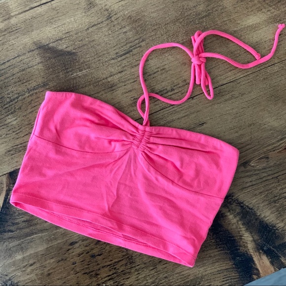 Pink halter top - Picture 3 of 4